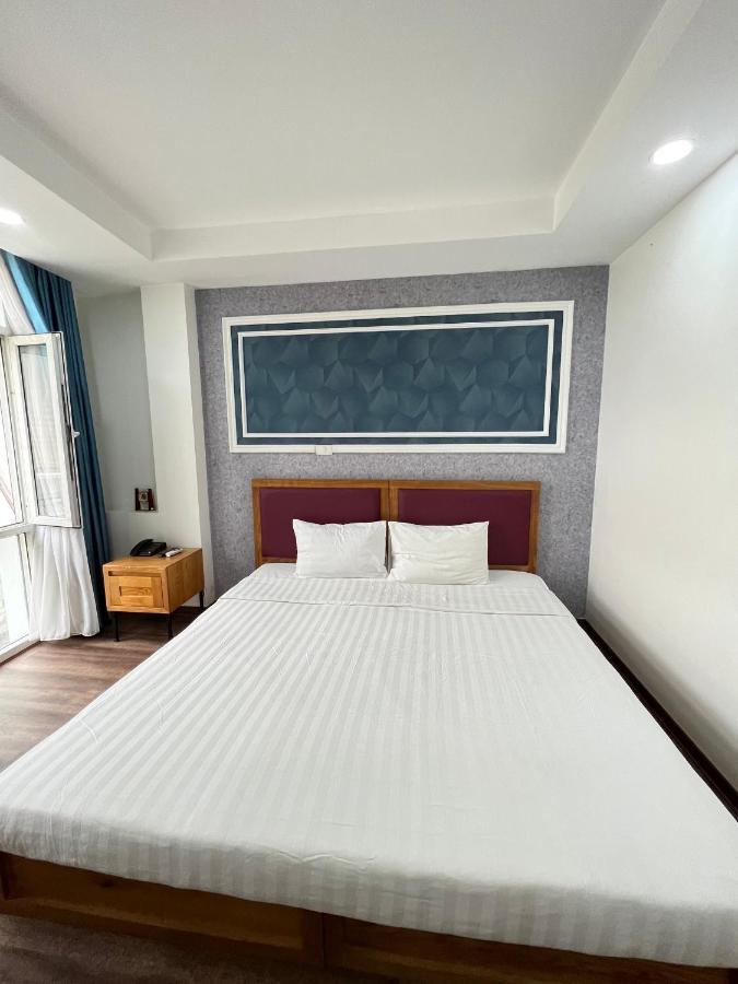 Holiday Suites Hotel & Spa Hanoi Luaran gambar